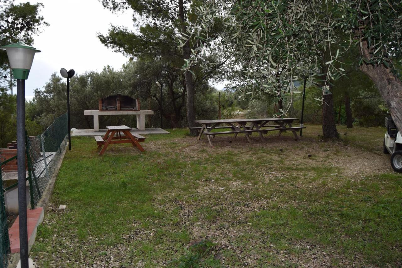 Camping Fontana Delle Rose Hotel Mattinata Exterior foto